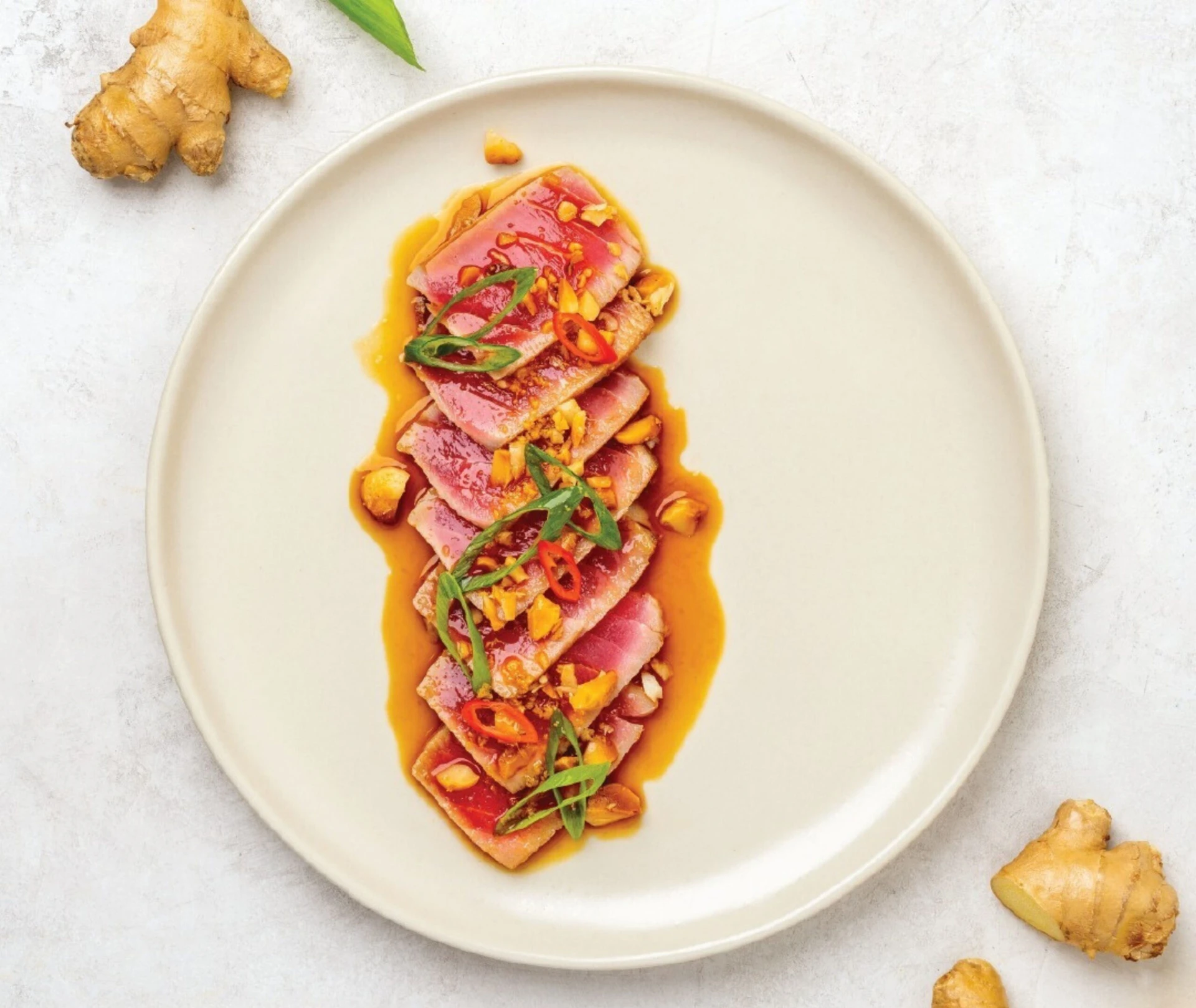 Tuna Tataki with Toasted Macadamia nuts